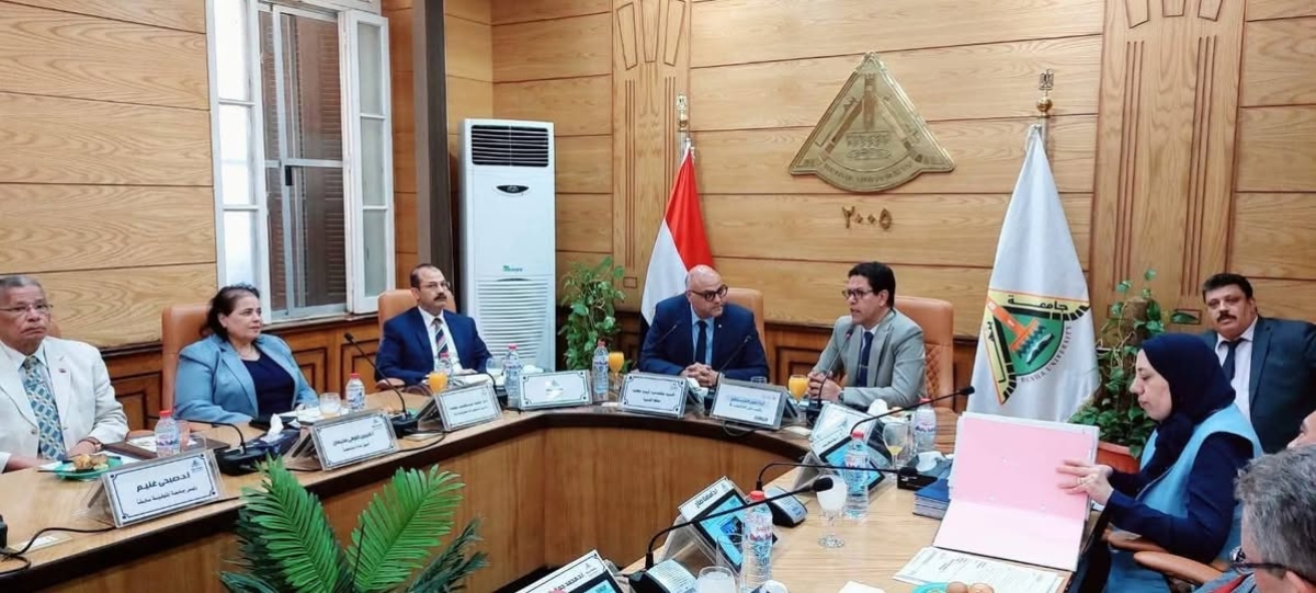 بالأسماء .. مجلس جامعة بنها يعلن أسماء الفائزين بجوائز الجامعة