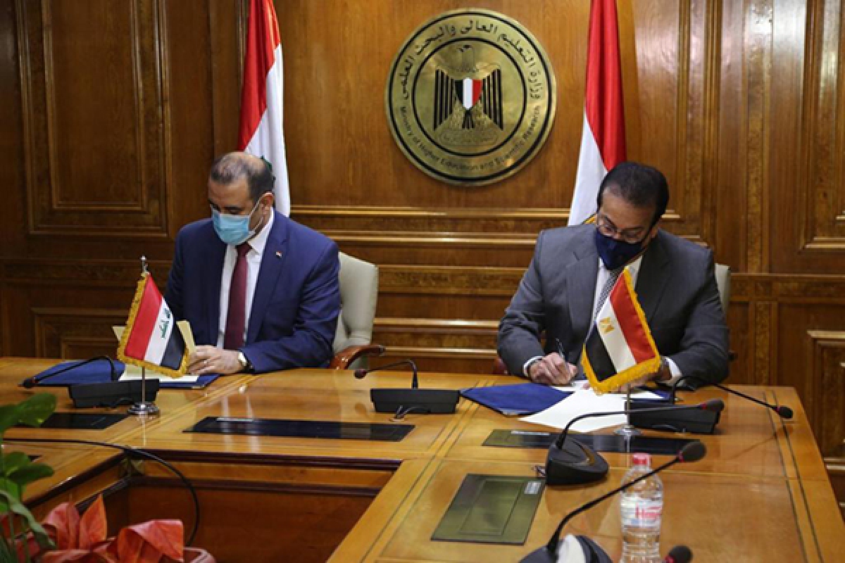 تعاون علمي في مجال التعليم العالي بين مصر والعراق